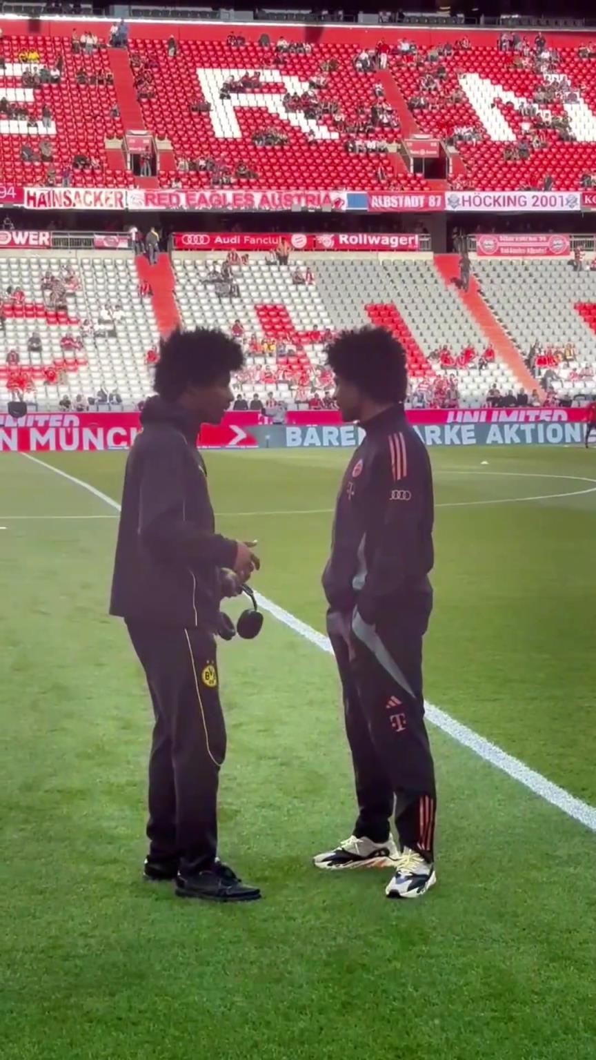 一模一樣的蓬蓬頭！一時分不清阿德耶米和格納布里了！