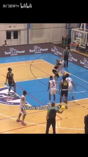 一分變兩分！這哥們得感謝5號為他成就了名場面！